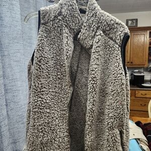 J. America Women's Gray Sherpa Vest